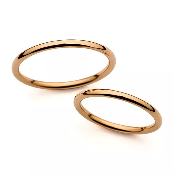 úzké snubní prsteny z růžového zlata